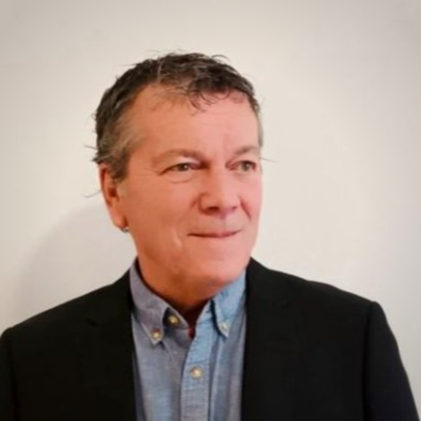Guillermo Casaus